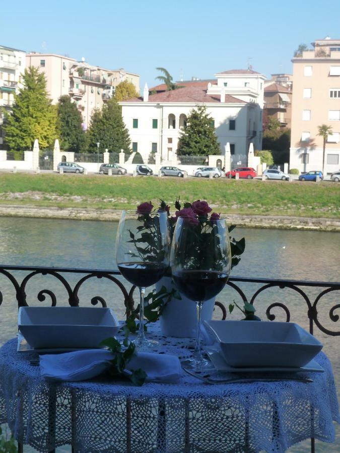 Апартаменты Casa Archi - Balcone Sul Fiume Верона Экстерьер фото